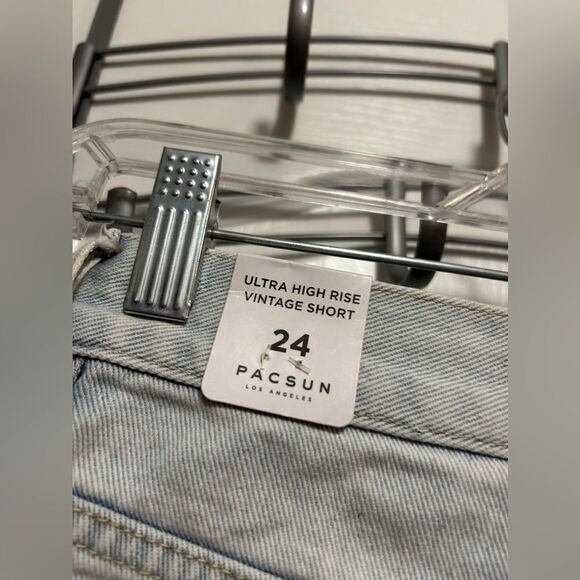 PacSun Light Blue Ultra High Waisted Vintage Denim Shorts size 24 NWT cotton - Picture 12 of 16